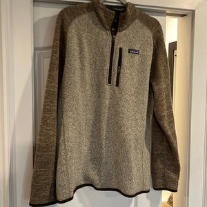 Patagonia pullover Large